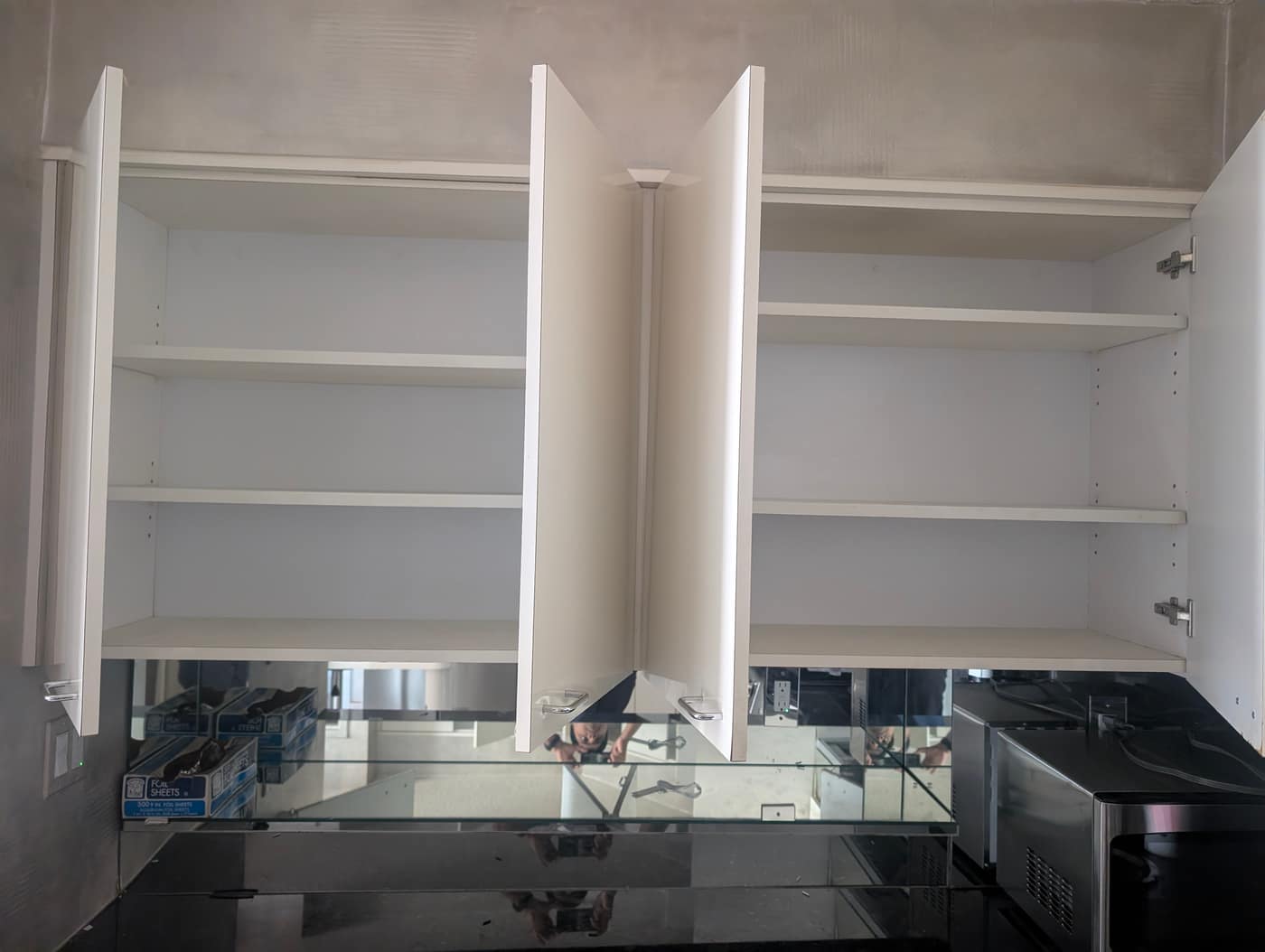 Photo of Three-door upper bank